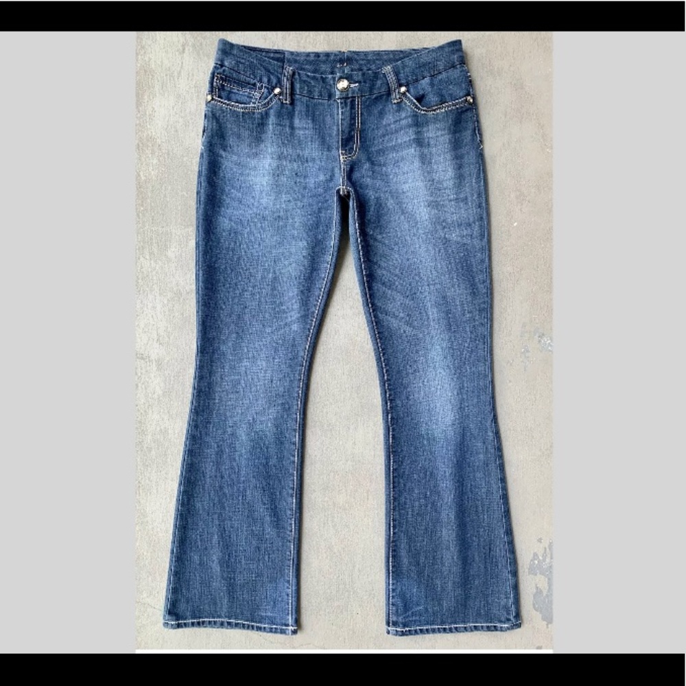 Seven7 Outline Stitched Bootcut Blue Jeans